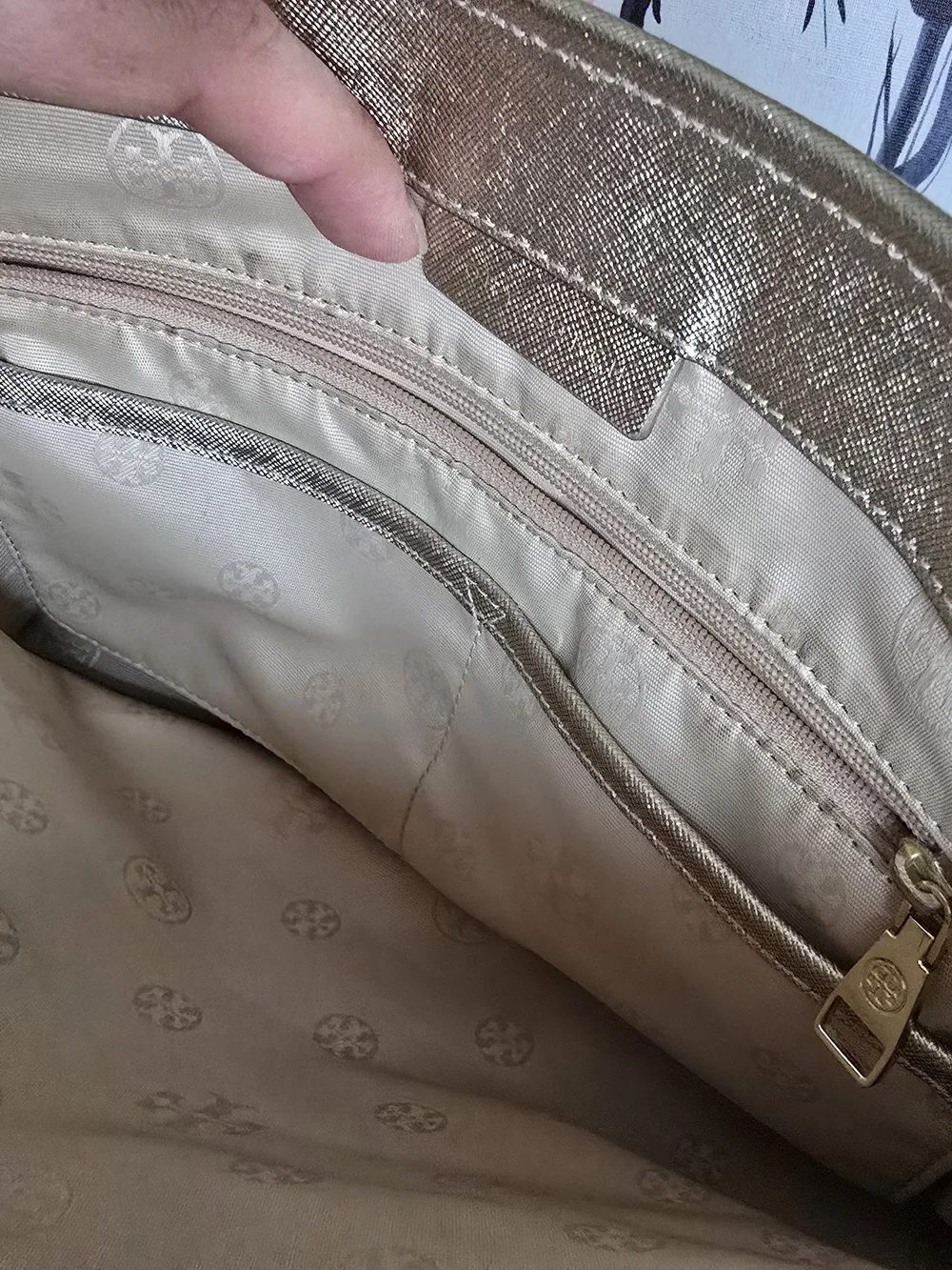 Tory Burch stylish woven